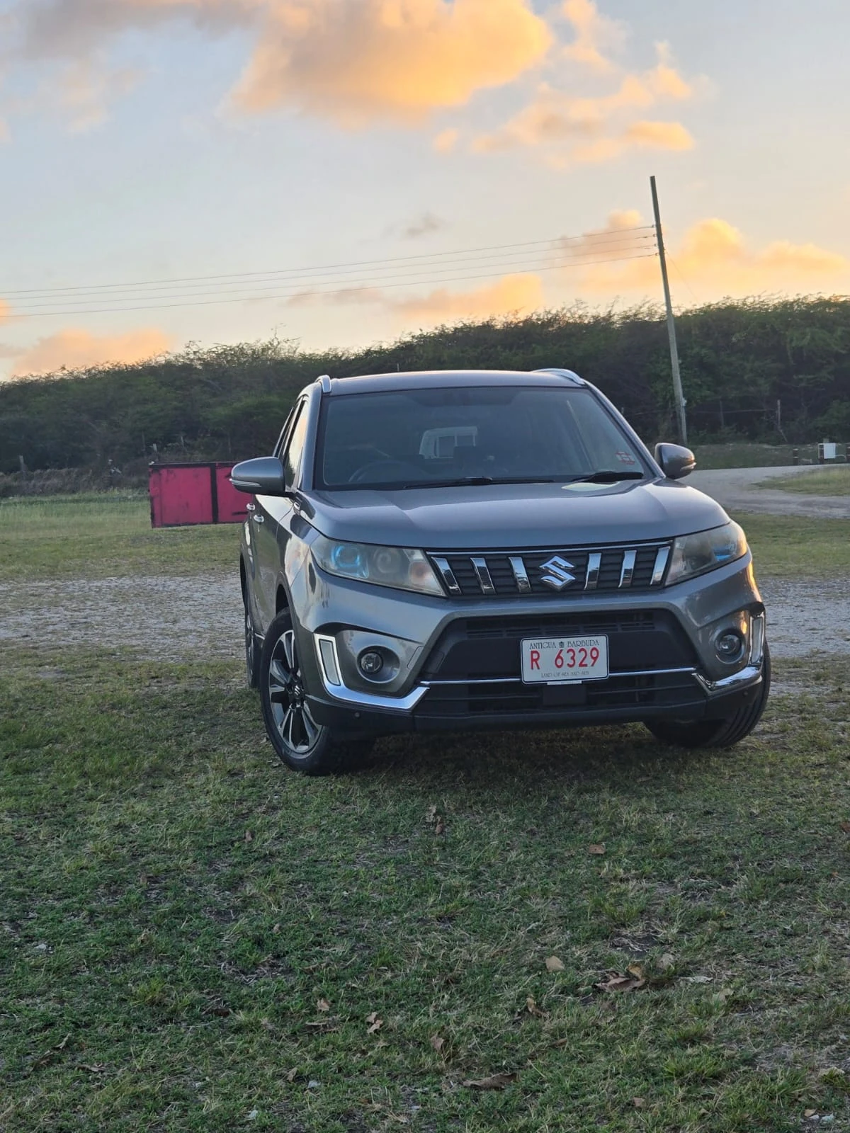 Suzuki Vitara fleet photo 2 of 2
